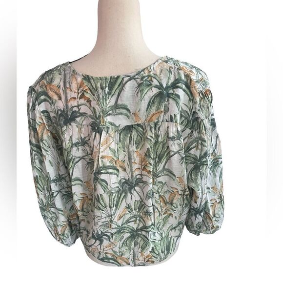 C by One - Tropical Green Tie-Front Blouse. - Picture 6 of 9